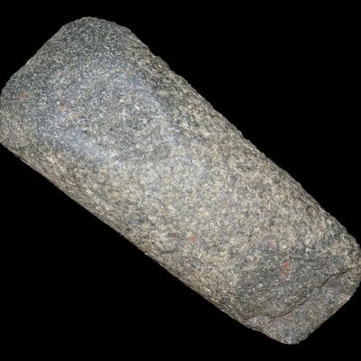 Sale Photo Thumbnail #41: 5 1/8" Celt, White Co., Illinois