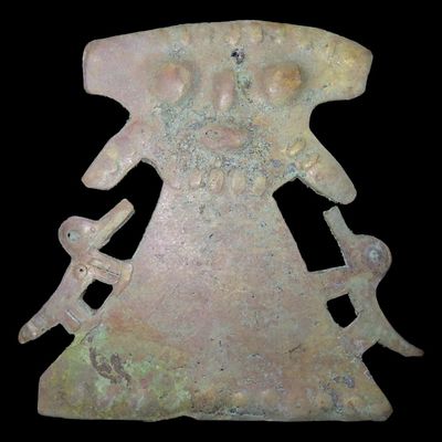 Sale Photo Thumbnail #318: 3 1/2" Pre-Columbian Tumi Effigy Pendant, Central Andes, Peru