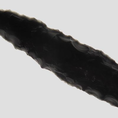 Sale Photo Thumbnail #408: 2" Cascade, Gem Obsidian, Eastern Oregon, Ex. Ronald Bowles Collection