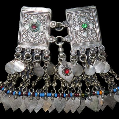 Sale Photo Thumbnail #583: Antique Hindu Pendant, Handmade Jewelry, 1920s-1940s, Belly Dancer