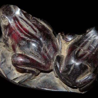 Sale Photo Thumbnail #569: Chinese / Japanese Netsuke