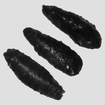 Sale Photo Thumbnail #443: Lot of 3 Cascade Points, Quality Obsidian, Oregon, Ex. Denis Burger