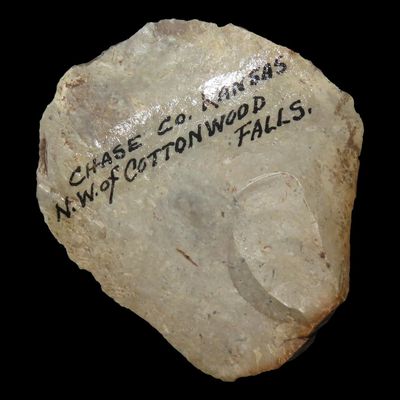 Sale Photo Thumbnail #210: 2" Paleo Uniface, Chase Co., Kansas, Northwest of Cottonwood Falls, Ex. Charles Wesley