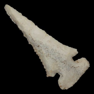 Sale Photo Thumbnail #124: 4 1/8" Thebes, Avon Chert, Henry Co., Illinois, Strong Steep Beveling, Ex. Dan Bauer, Ex. Jeff Hipskind Collection