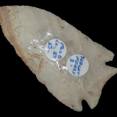 Sale Photo Thumbnail #83: 3 1/8" Neuberger, Semi-Translucent Burlington Chert, Ford Co., Illinois, Early Archaic, Ex. Don Scott, Ex. Jeff Hipskind Collection