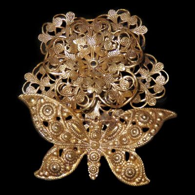 Sale Photo Thumbnail #617: South American Brooch, Maya