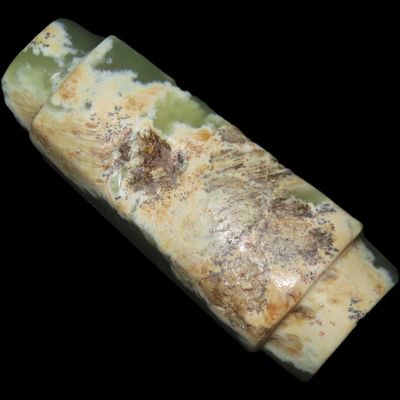 Sale Photo Thumbnail #624: Antique Chinese Hongshan Culture Jade Effigy Carving, Handmade, Neolithic Culture of the West Liao River Basin, Northeast China, Circa 4700-2900 BC