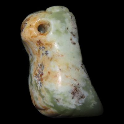 Sale Photo Thumbnail #602: Antique Chinese Hongshan Culture Jade Effigy Carving, Handmade, Neolithic Culture of the West Liao River Basin, Northeast China, Circa 4700-2900 BC