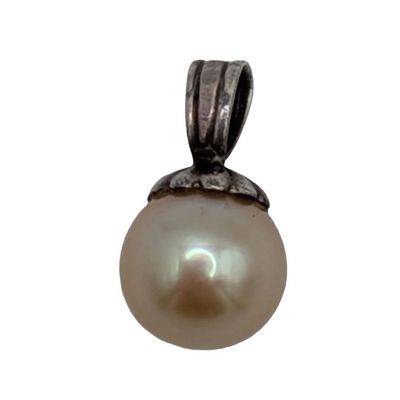 Sale Photo Thumbnail #136: Sterling Pearl Pendant
