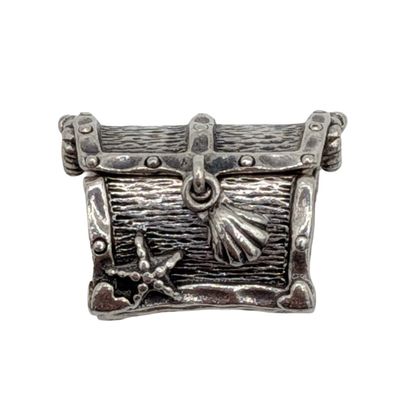 Sale Photo Thumbnail #511: Signed Sterling Silver Engraved Treasure Chest Pendant