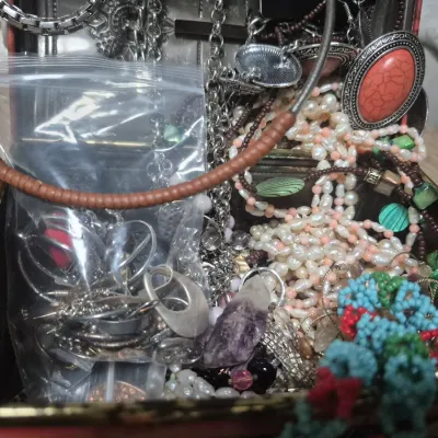 TWO Pounds of Jewls ~ includes tin box bank too