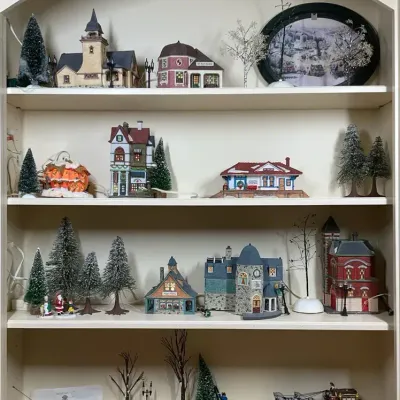 Department 56 Christmas Village Buildings and Accessories