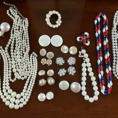 Pearl and Faux Pearl Necklaces, Earrings and Jewelry