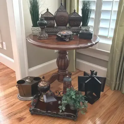 Wood Pedestal Accent Table with Home Dcor