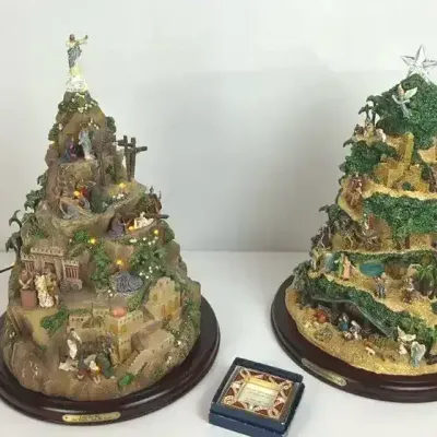 Hawthorne Village, Thomas Kincaid Illuminated Nativity Christmas Trees with Display Bases