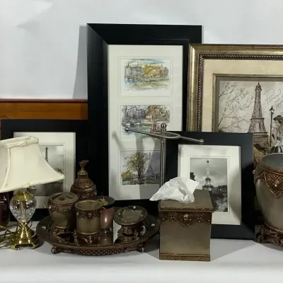 Paris Framed Artwork, Table Lamp and Bathroom Accessories
