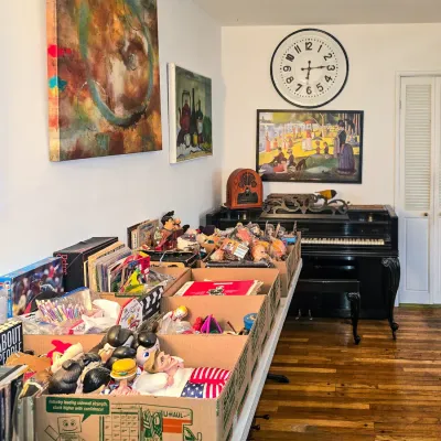 Estate sale photo