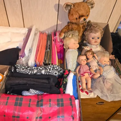 Estate sale photo
