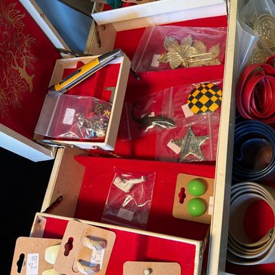 Sale Photo Thumbnail #50: Jewelry, Earrings, Necklaces, Bracelets, Jewelry Boxes, Purses and more.