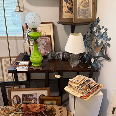 Sale Photo Thumbnail #63: Decor, Lamps, Beautiful Rug, Pictures Decor and More.