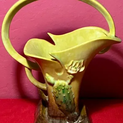 Sale Photo Thumbnail #90: Measures 13 inches high, 10 inches wide and 6 inches deep.
Some crazing.