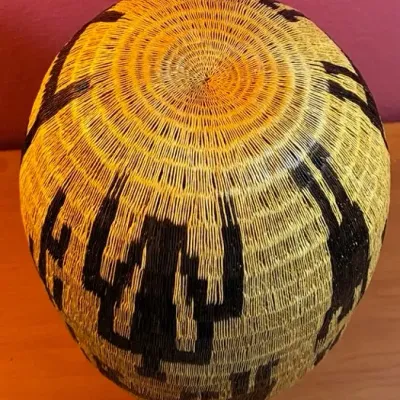 Sale Photo Thumbnail #228: Made by Waunana Indians in Columbia.
Measures 16 inches high and 8 inches in diameter.
