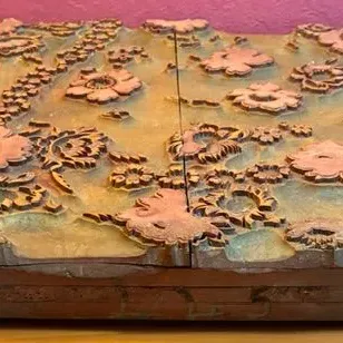 Sale Photo Thumbnail #276: Possibly used for making wallpaper.
Measures 13 inches high, 13 inches wide, and 2 inches deep.
