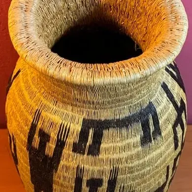 Sale Photo Thumbnail #227: Made by Waunana Indians in Columbia.
Measures 16 inches high and 8 inches in diameter.
