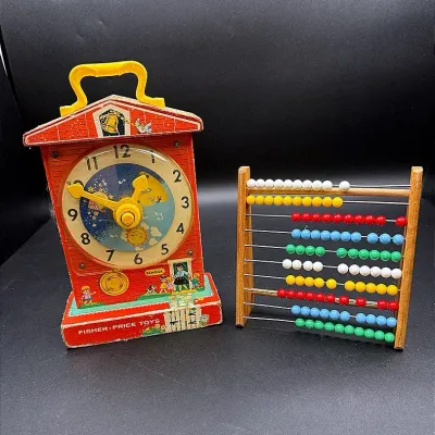Vintage Fisher Price Music Box Teaching Clock And Abacus Early Learning Toys