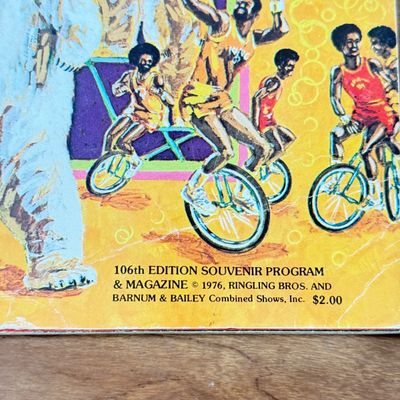 LOT 165F: Vintage 1976 Ringling Bros and Barnum & Bailey Circus Programs