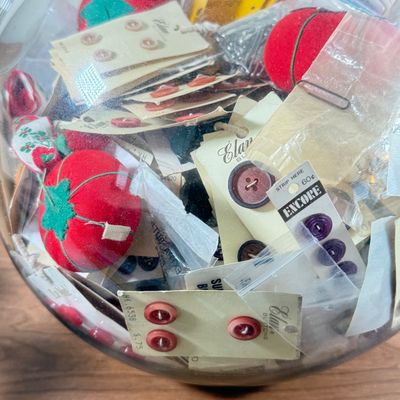 LOT 150F: Glass Terrarium Vase FULL of Tomato Pin Cushions, Buttons & More