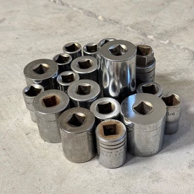 LOT 74G: Craftsman Sockets & Socket Wrench