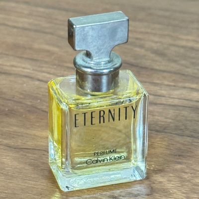 LOT 52F: Vintage Perfume Splash Bottles: Calvin Klein Eternity, Chloé, Lauren by Ralph Lauren & More