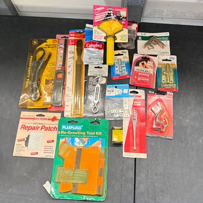 LOT 119G: Vintage NIP Household/Garage Items