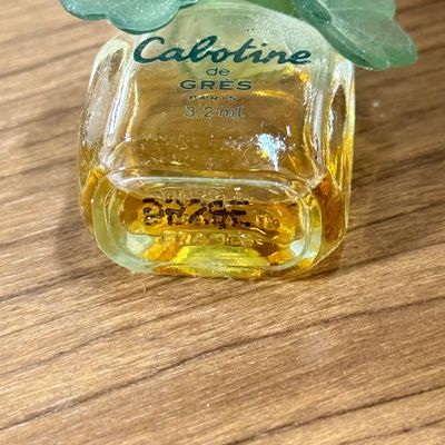 LOT 48F: Vintage Perfume Splash Bottles: Christian Dior, Calotine, Opium & More