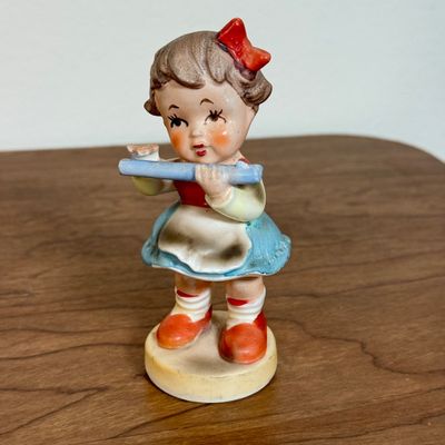LOT 27F: Vintage Hummel-Style Figurines: Marked Japan, Napcoware, Made in England & Unmarked