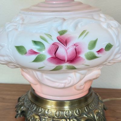 LOT 14F: 1940s Gone with the Wind Style Victorian Pink & White Floral Parlor Lamp