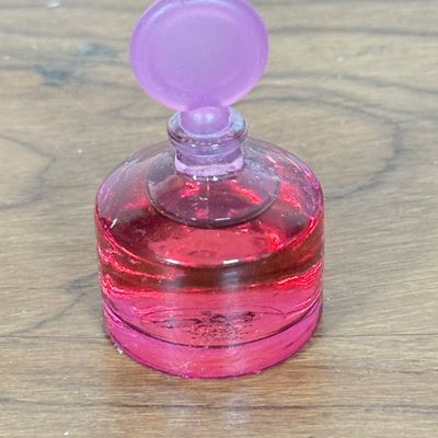 LOT 49F: Vintage Perfume Splash Bottles: Shalimar, Liz Claiborne & More