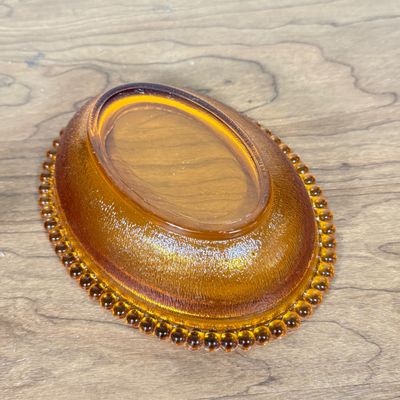 LOT 36F: Vintage Amber Glass Hen on a Nest (6")