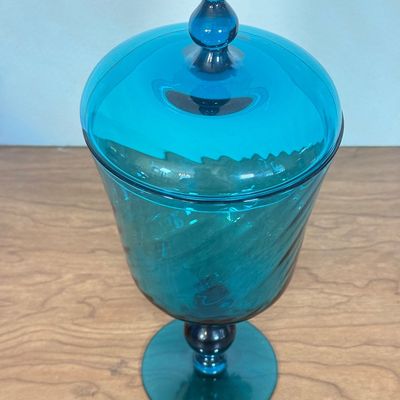 LOT 60F: Vintage Teal Blue Apothecary Jar & Cobalt Blur Vases