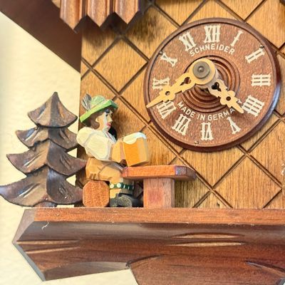 LOT 169W: Vintage German Black Forest Schneider Wooden Wall Cuckoo Clock