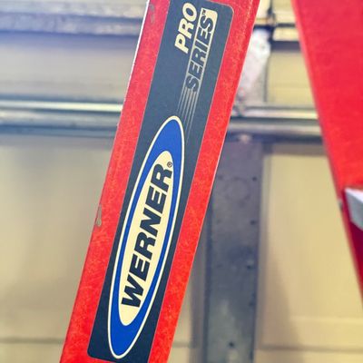 LOT 70G: Werner 6’ Ladder