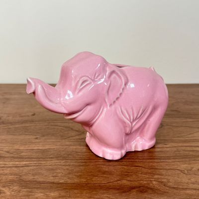 LOT 13F: Vintage Anchor Hocking Glass Bear Coin Bank & MCM Pink Elephant Planter