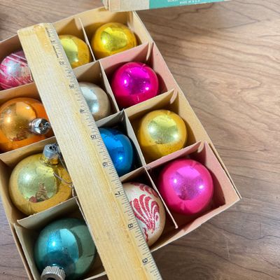 LOT 144F: Vintage Glass Christmas Ornaments in Boxes: Shiny Brite, Coby & More
