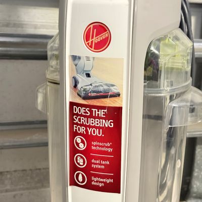 LOT 73G: Hoover FloorMate Deluxe Hard Floor Cleaner