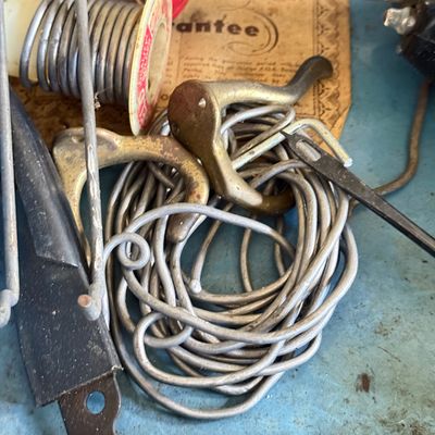 LOT 88G: Vintage Weller Expert Soldering Gun 8200