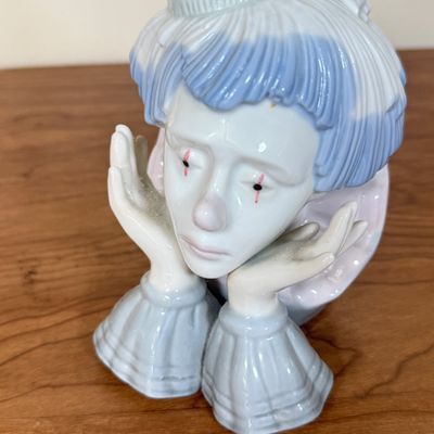 LOT 4F: Vintage Meico Paul Sebastian Soft Pastel Porcelain Clown Figurines