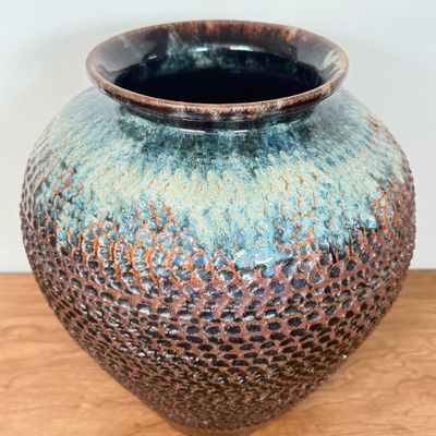 LOT 2F: 1994 Signed Textured Hand Made Studio Pottery Vase (10.5")