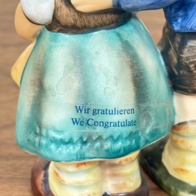 LOT 11F: Pair of Vintage Goebel Hummel Figurines w Boxes: 214/E We Congratulate & 73 Little Helper