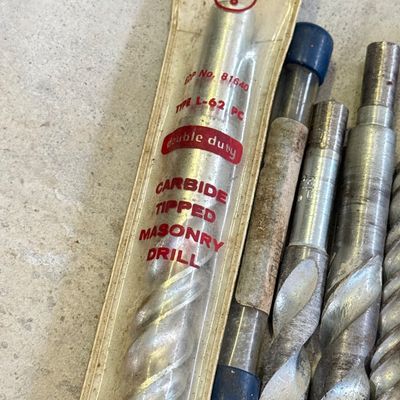 LOT 107G: Vintage Heavy Duty & Masonry Drill Bits
